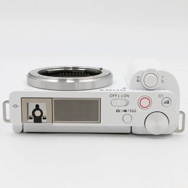 Sony Alpha ZV-E10 fotocamera mirrorless bianca numero di otturatori 24 [ottimo come nuovo