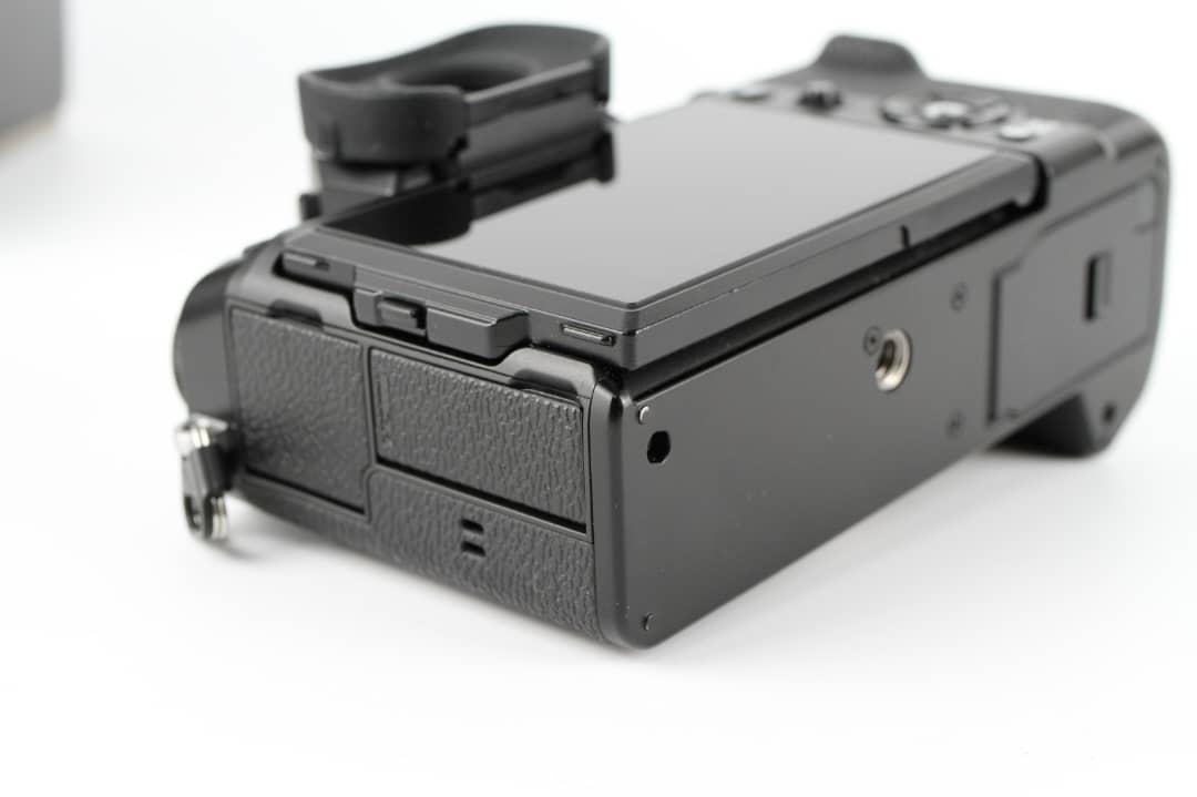 Quasi come nuova] FUJIFILM X-T5 40,2MP reflex digitale nera (numero di ottur