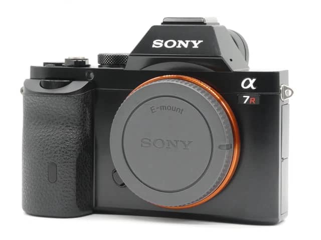 Fotocamera digitale mirrorless inglese OK NEAR MINT+++ SONY Alpha A7R ILCE-7R...