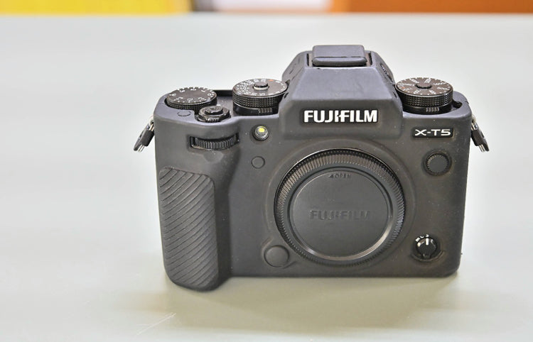 Fujifilm Fuji X-T5 - Come nuova - As new + 3 batteries