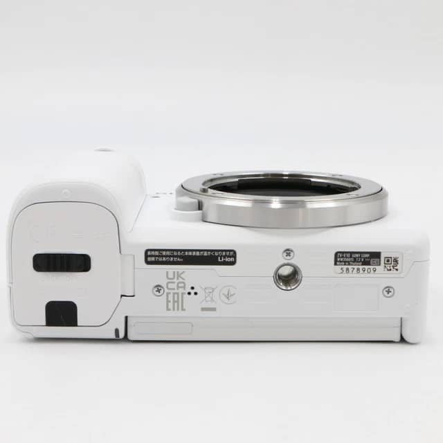 Sony Alpha ZV-E10 fotocamera mirrorless bianca numero di otturatori 24 [ottimo come nuovo