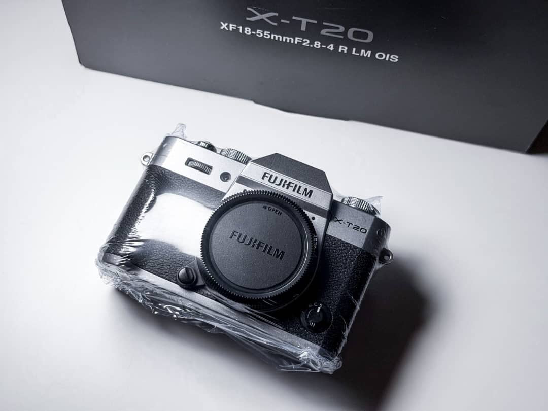 Fujifilm X-T20 Mirrorless APS-C 4K Video - 1 anno di garanzia, eccellente Fuji XT20
