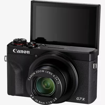Canon PowerShot G7X Mark III
Una fotocamera compatta per professionisti, progettata per i content creator. Leggera, veloce e ideale per vlog, viaggi e social media.